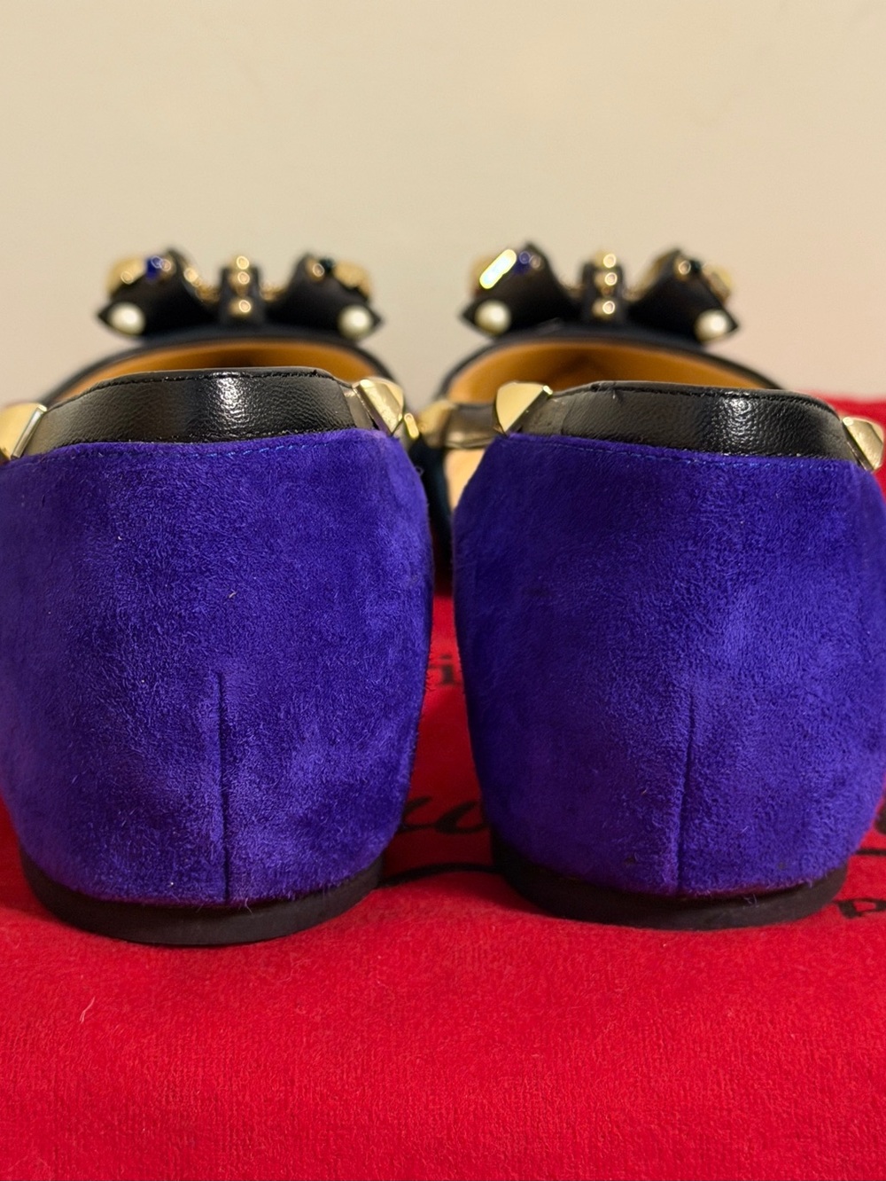 Christian Louboutin Two-Tone Jeweled Suede Flat Shoes -Blue & Red Authentic - Picture 5 of 6